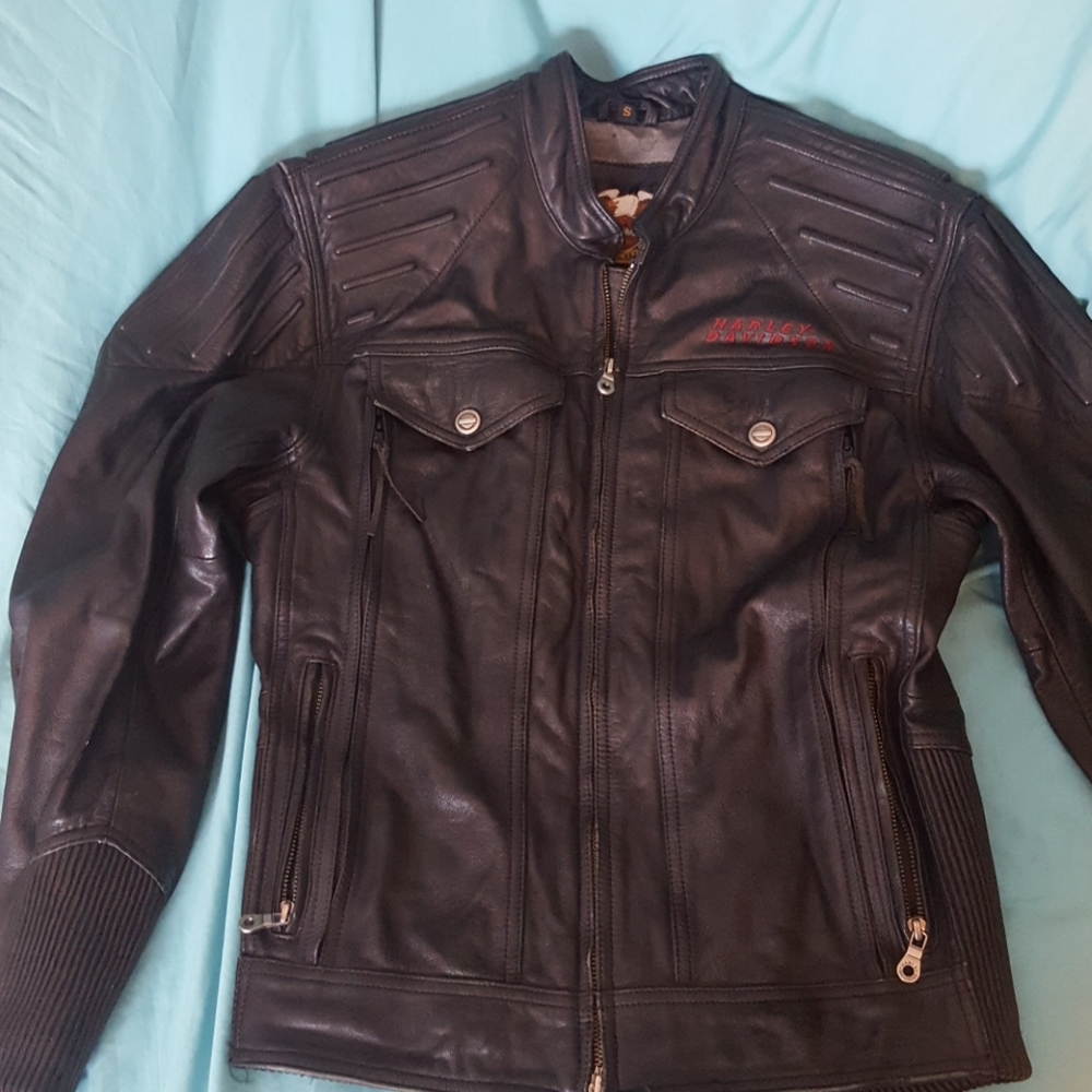 Women's Harley Davidson leather jacket
